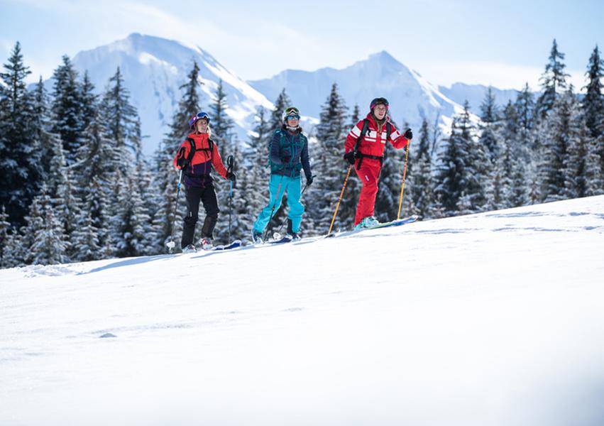 Introduction to ski touring with the ESF