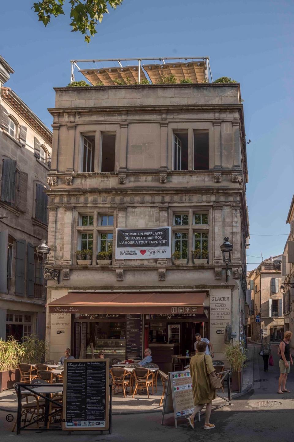 163220b086244e50b205