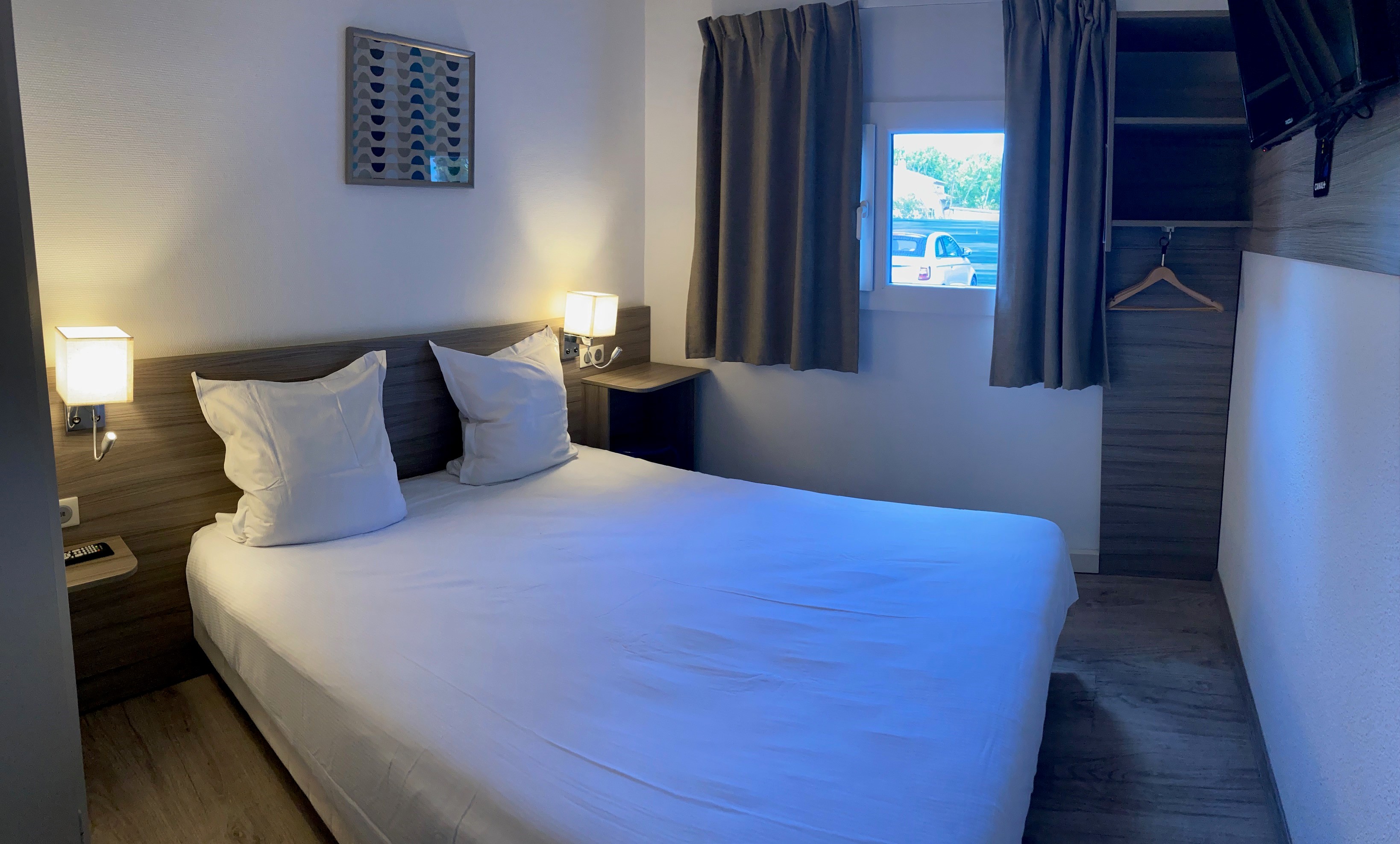 Contact Hôtel Marseille Aubagne