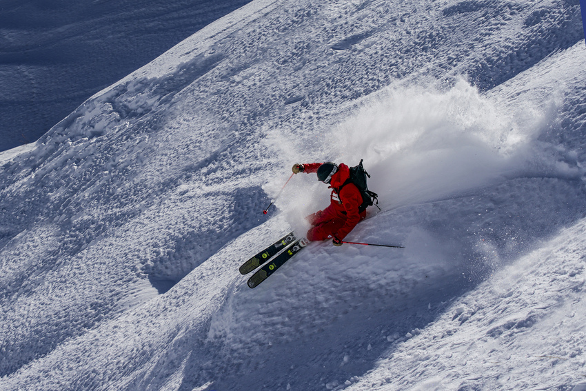 Initiation au ski freeride avec l'ESF