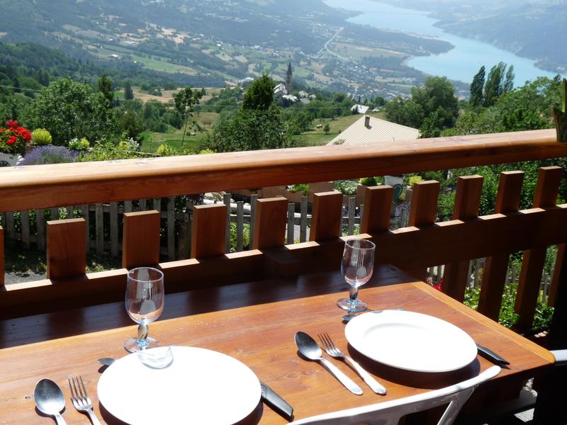 coin Repas sur le Balcon - © Picasa Chal'Heureux - © Picasa