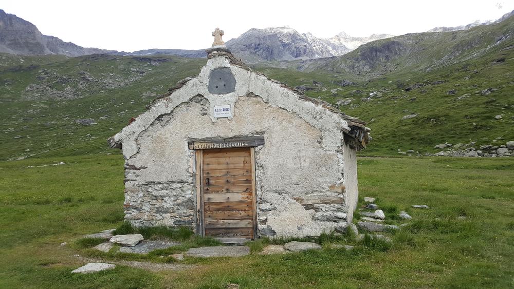 aussois-chapelle-notre-dame-des-neiges-fond-aussois