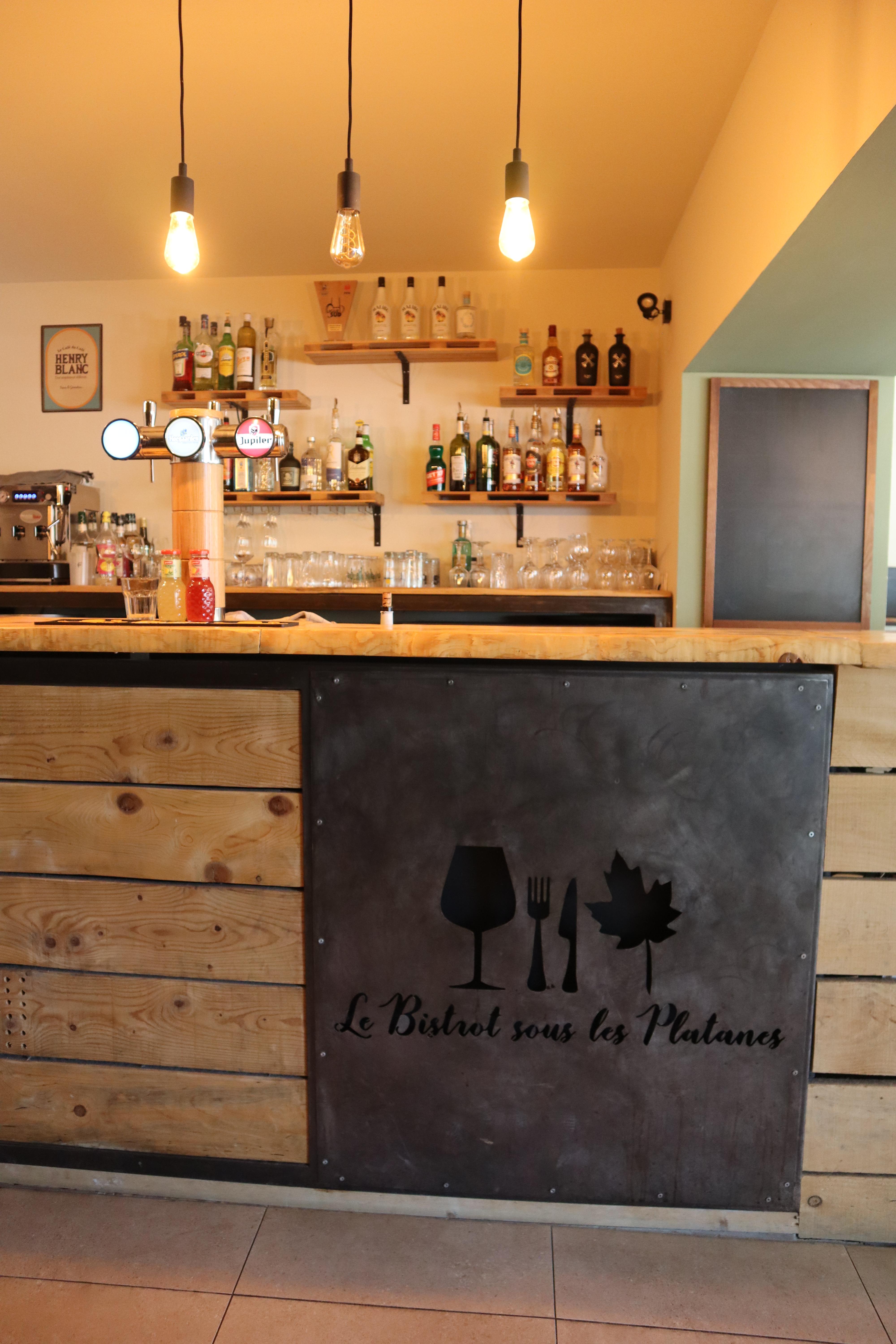 Le Bistrot sous les Platanes — photo 2
