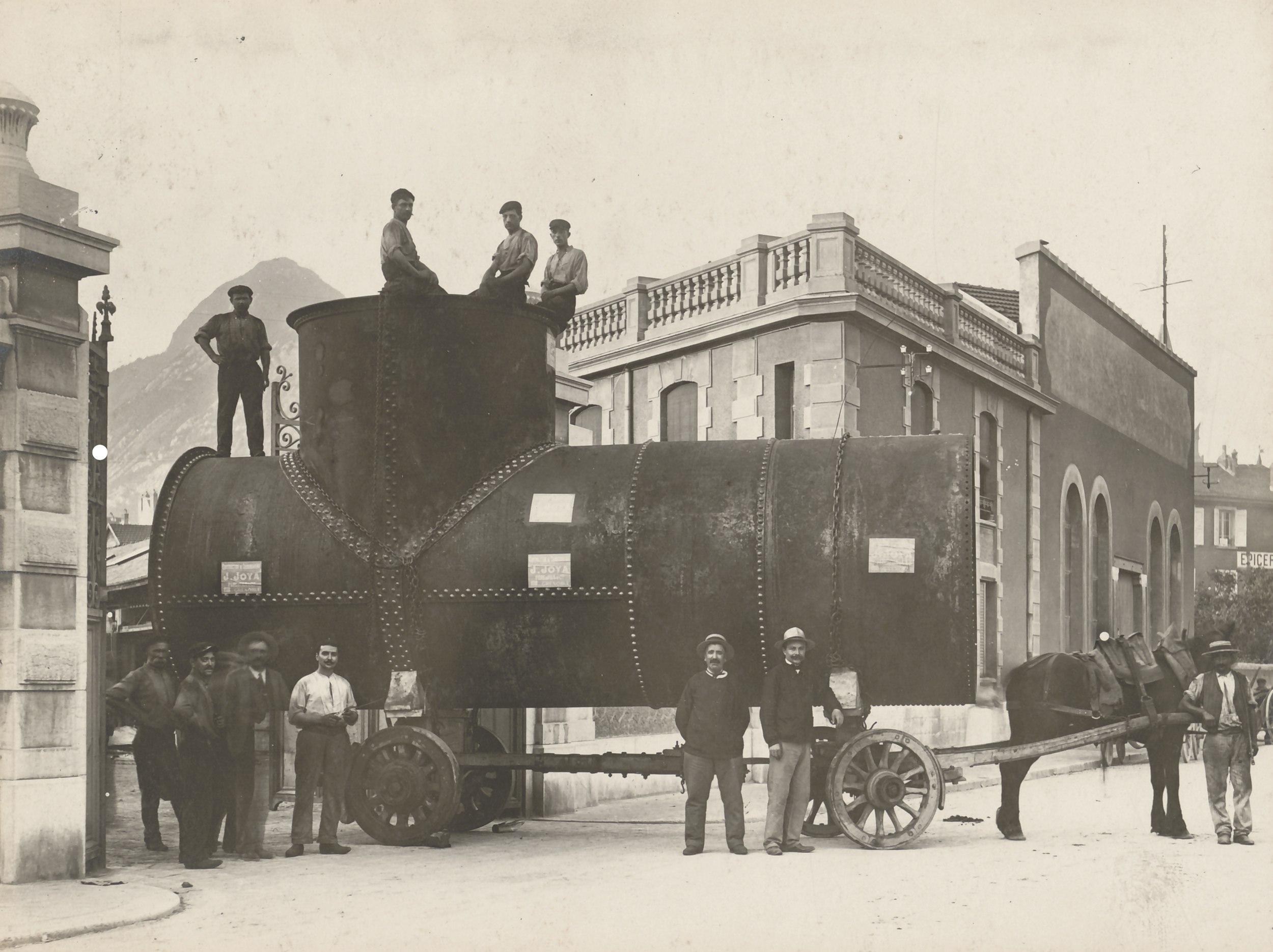 Visite contée : Un rêve d'acier_Saint-Martin-d'Hères