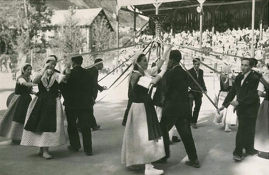Exposition 'Réjouisssance ! Fêtes et spectacles dans les Hautes-Alpes'_Embrun