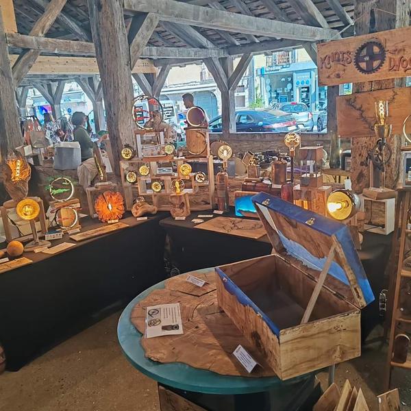 Les Halles de la création de Crémieu - Balcons du Dauphiné