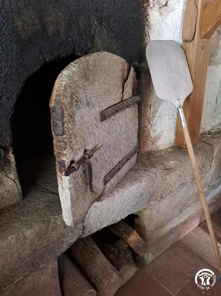 Le gîte du Tilleul de Bressolles - Le Bez - Gîtes de France Sud - four à pain