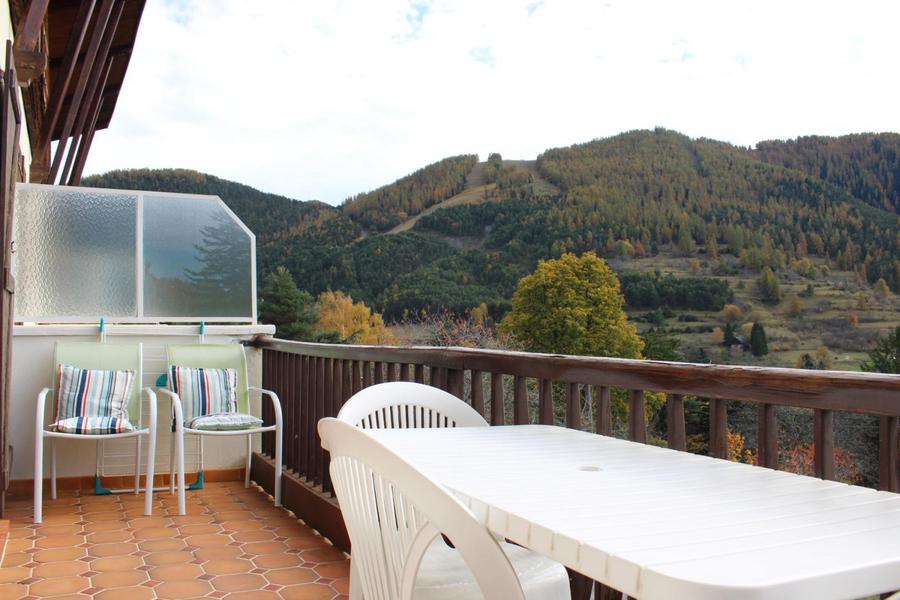 Gîte Chez Memene-Terrasse-Valdeblore-Gîtes de France des Alpes-Maritimes