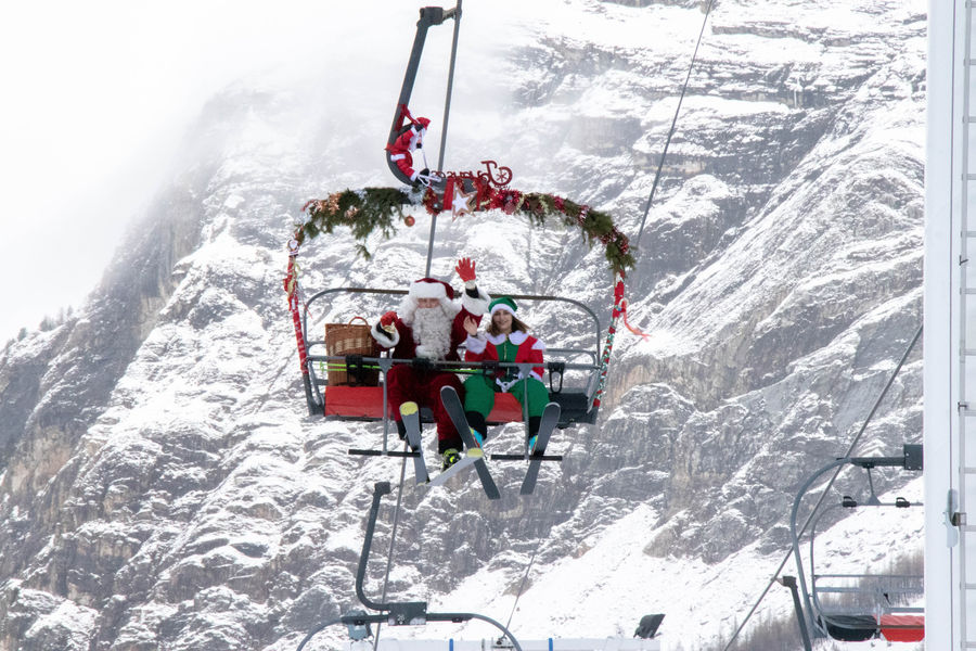 Le Père Noël arrive sur les pistes
