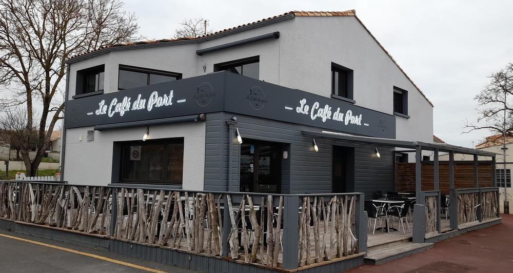 Le Café du Port