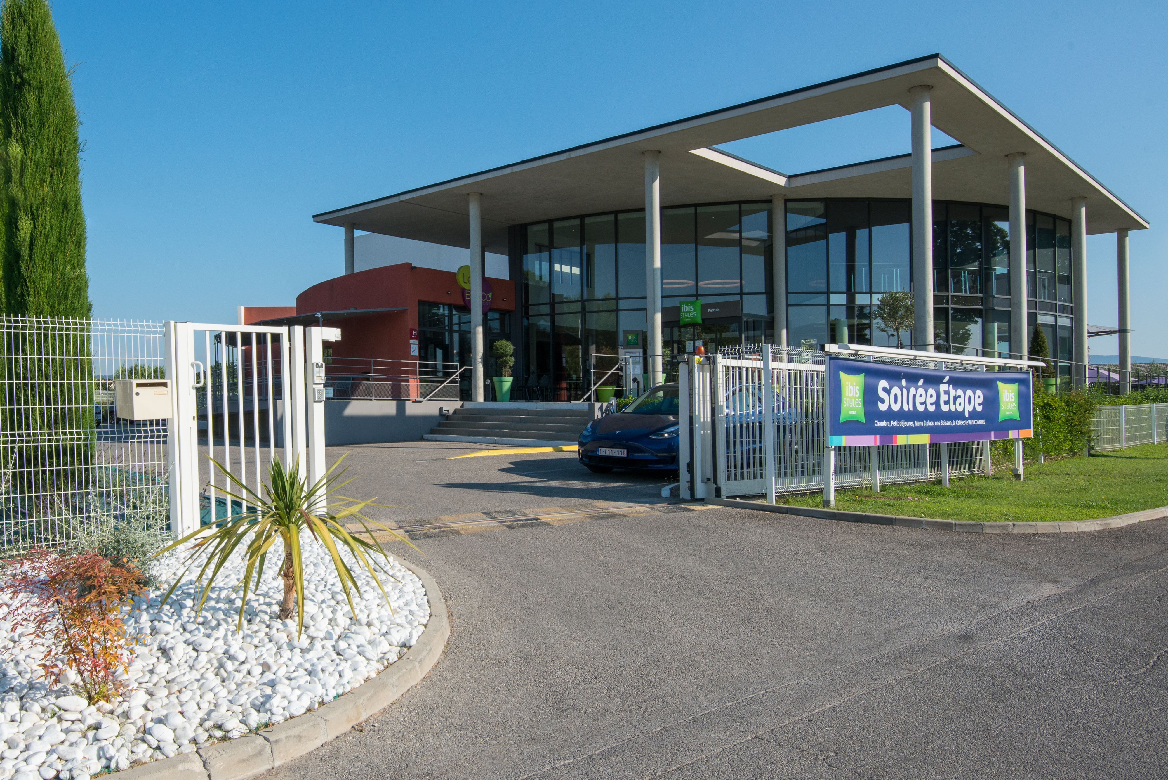 Ibis Styles Pertuis Portes du Luberon, Pertuis - photo 13