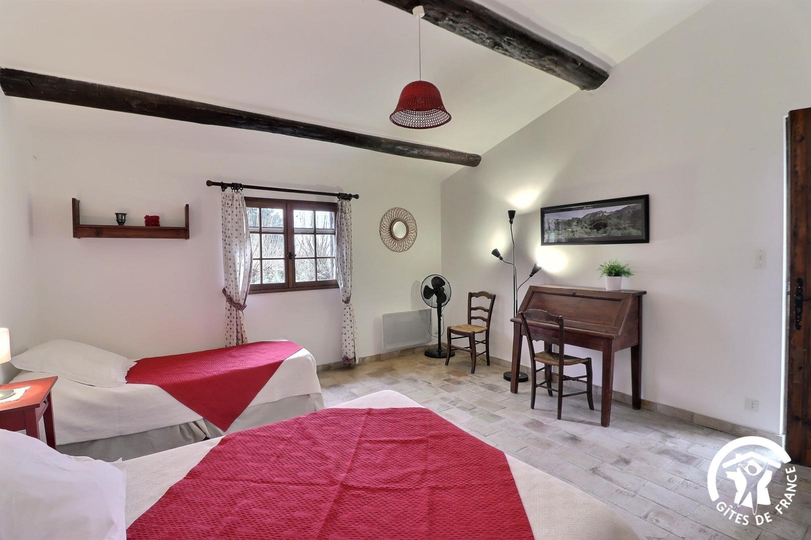 Grand Mas des Capelans 1, Salon-de-Provence - photo 25